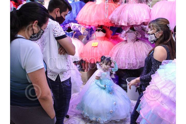 Vestidos de XV Años archivos - Mercado Lagunilla Ropa