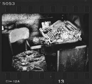 ©Antonio Turok. La máquina achicharrada, de la serie San Salvador San Salvador, Noviembre 1989, 